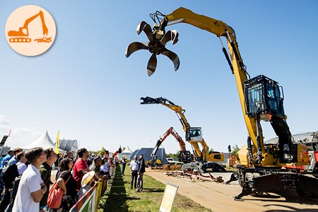 Machine from the scrap and metal sector demonstrates its function 