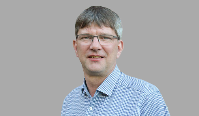 Stefan Siefken, Sales Representative, Eggersmann GmbH